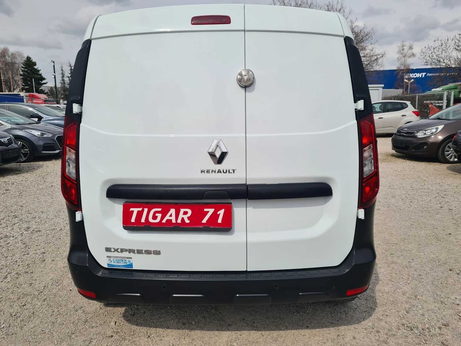 Renault Express 1.5dci 95p.s EVRO 6B  | Mobile.bg � ����������� 6