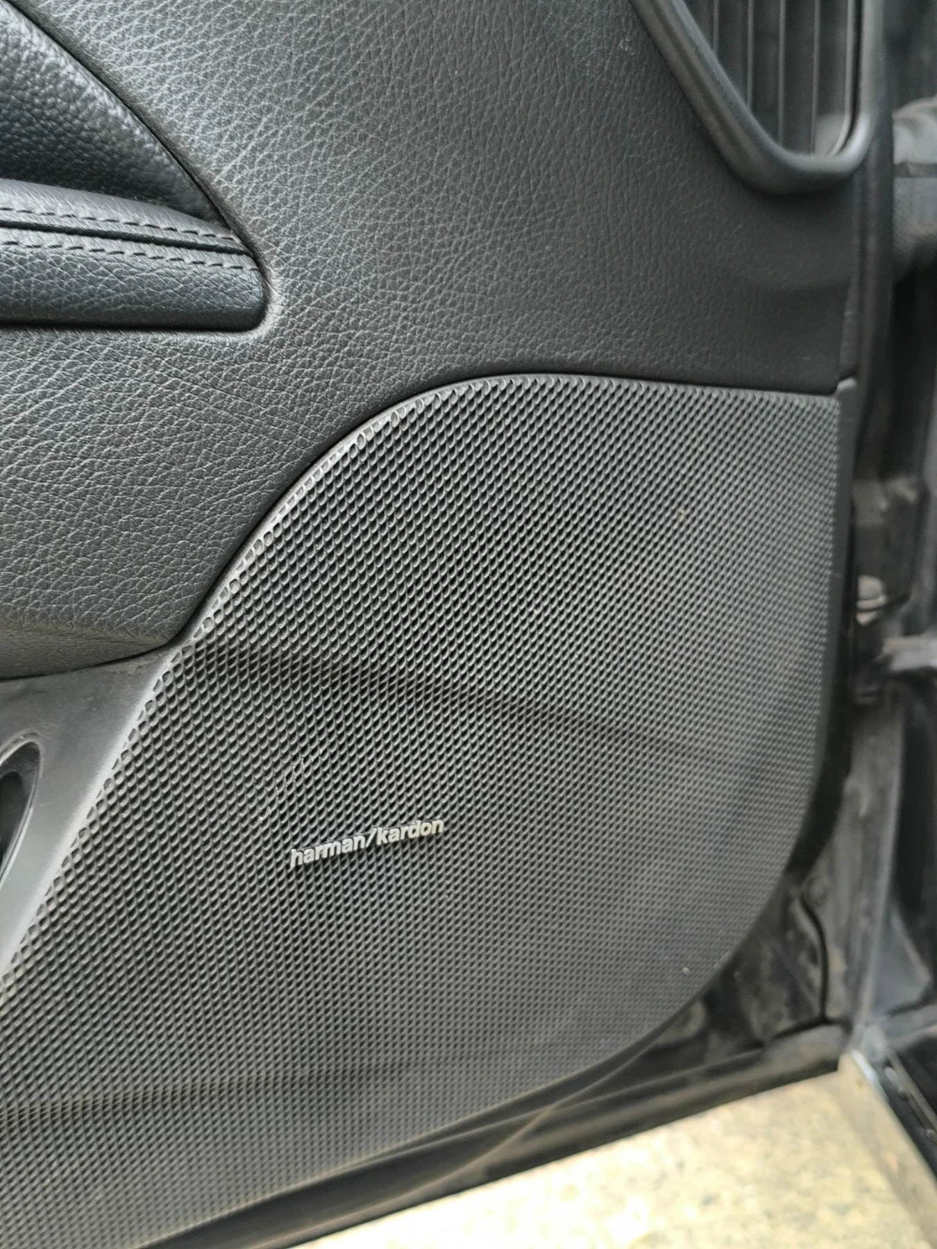 Mercedes-Benz E 320, снимка 17 - Автомобили и джипове - 54045461