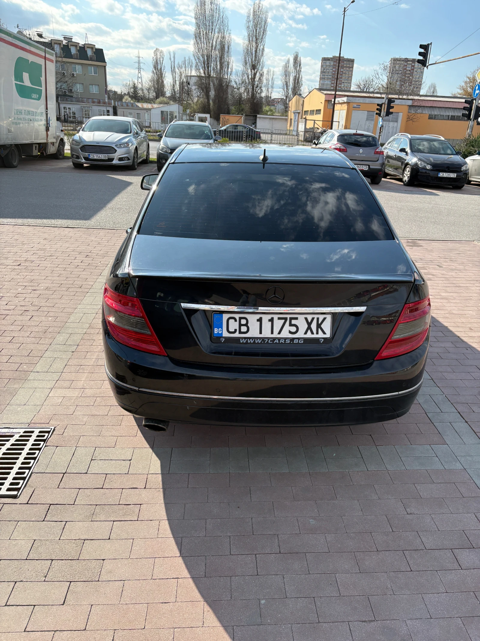 Mercedes-Benz C 220, снимка 5 - Автомобили и джипове - 54128767
