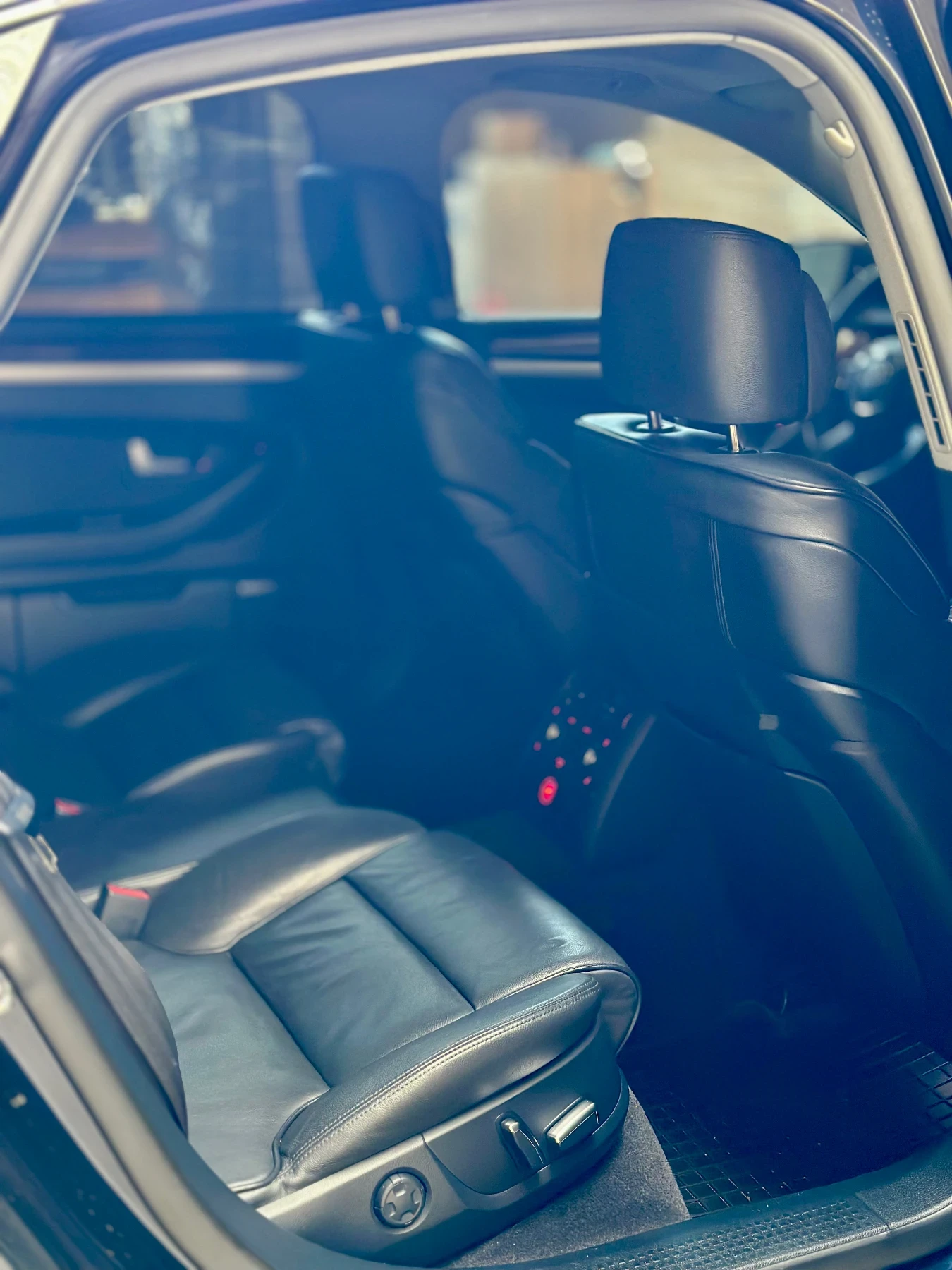 Audi A8 4.2 TDI Long, снимка 5 - Автомобили и джипове - 54388067