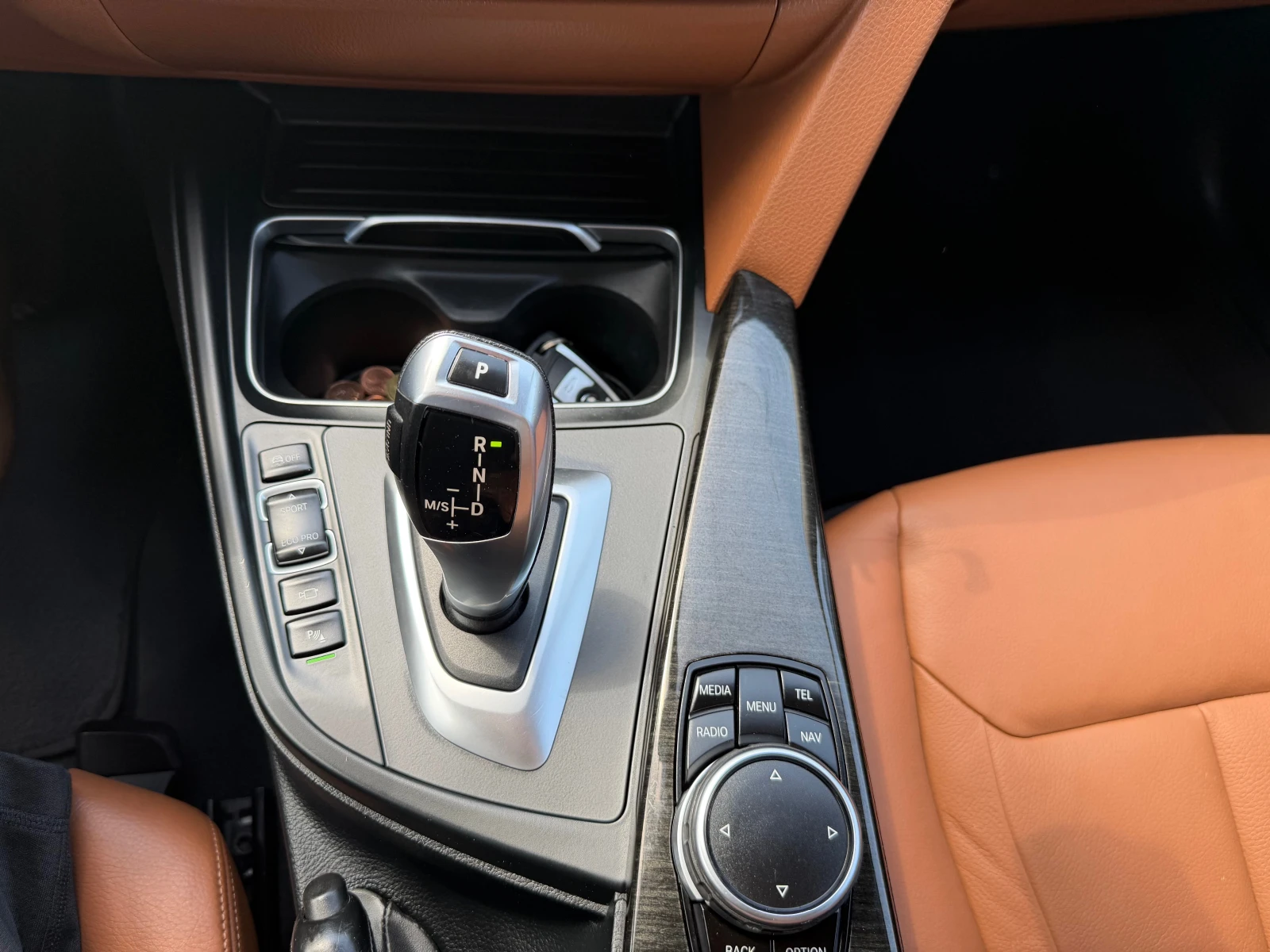 BMW 420 2.0 D  X DRIVE, снимка 16 - Автомобили и джипове - 54701371