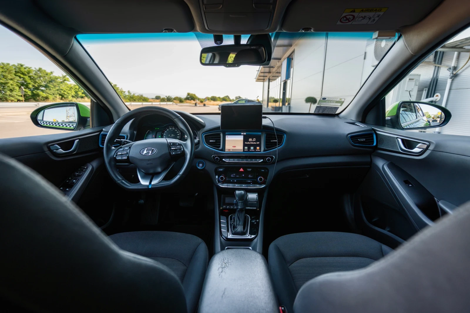 Hyundai Ioniq 1.6 GDI Hybrid 141 k.c DCT, снимка 6 - Автомобили и джипове - 54929776