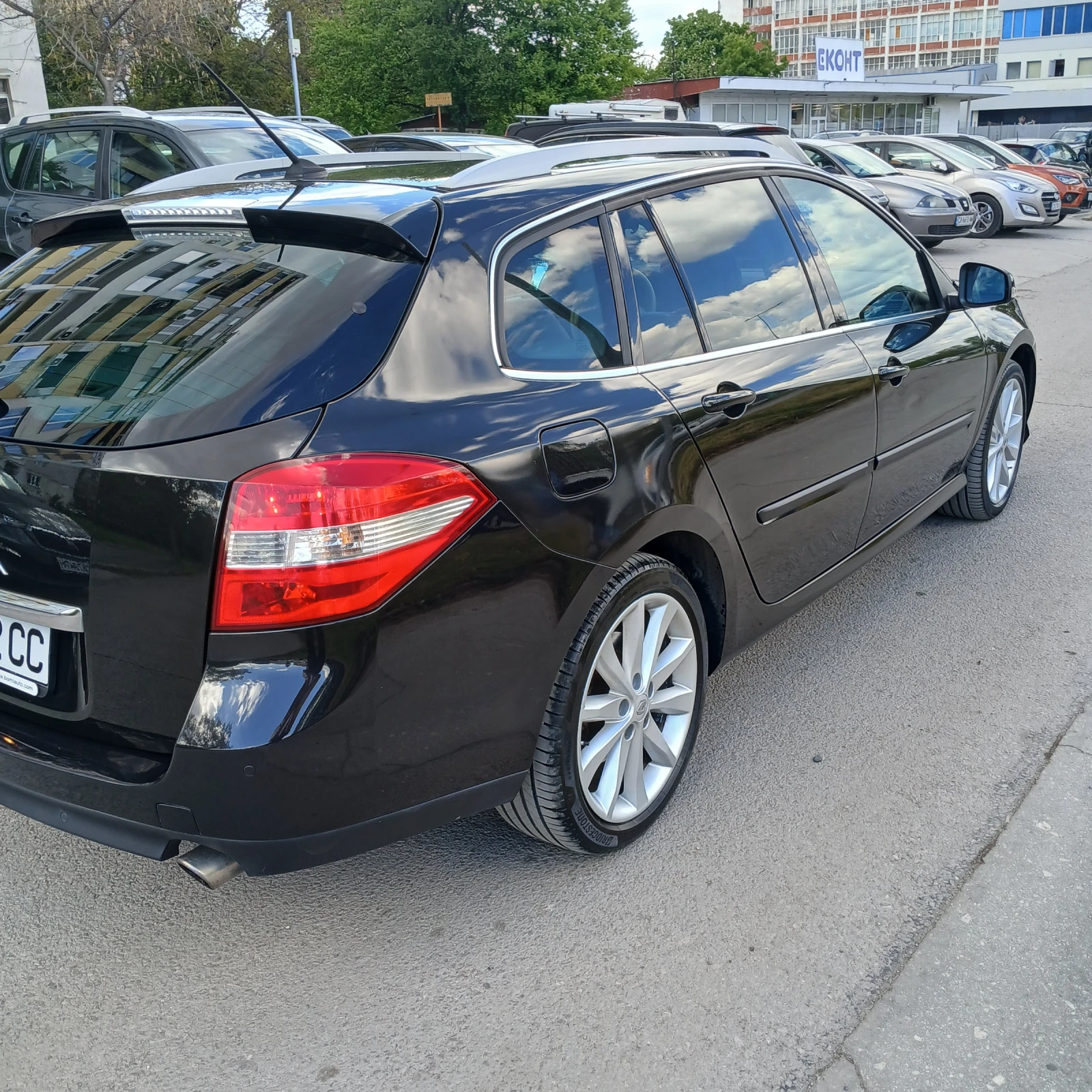 Renault Laguna АВТОМАТИК , снимка 5 - Автомобили и джипове - 54940618