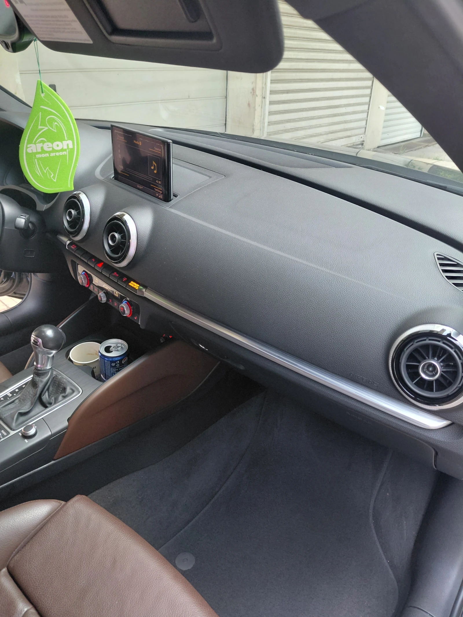 Audi A3 1.8i, снимка 4 - Автомобили и джипове - 55075958