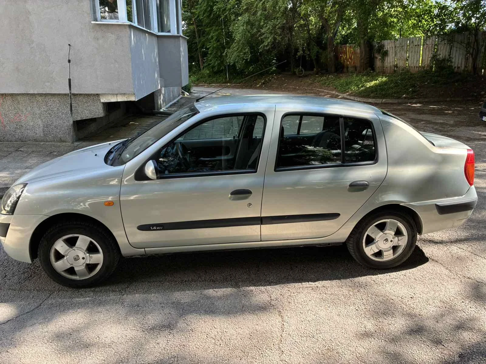 Renault Clio | Mobile.bg � ����������� 4