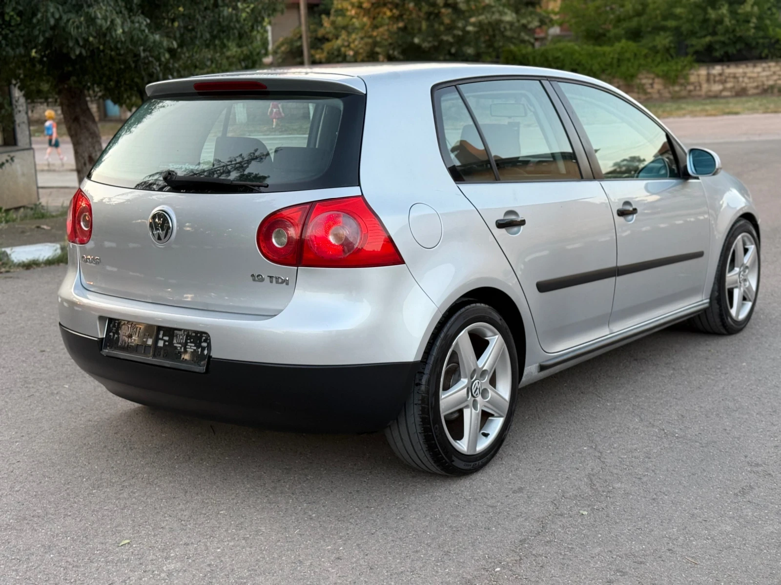 VW Golf 1.9TDI/90кс, снимка 3 - Автомобили и джипове - 55243515
