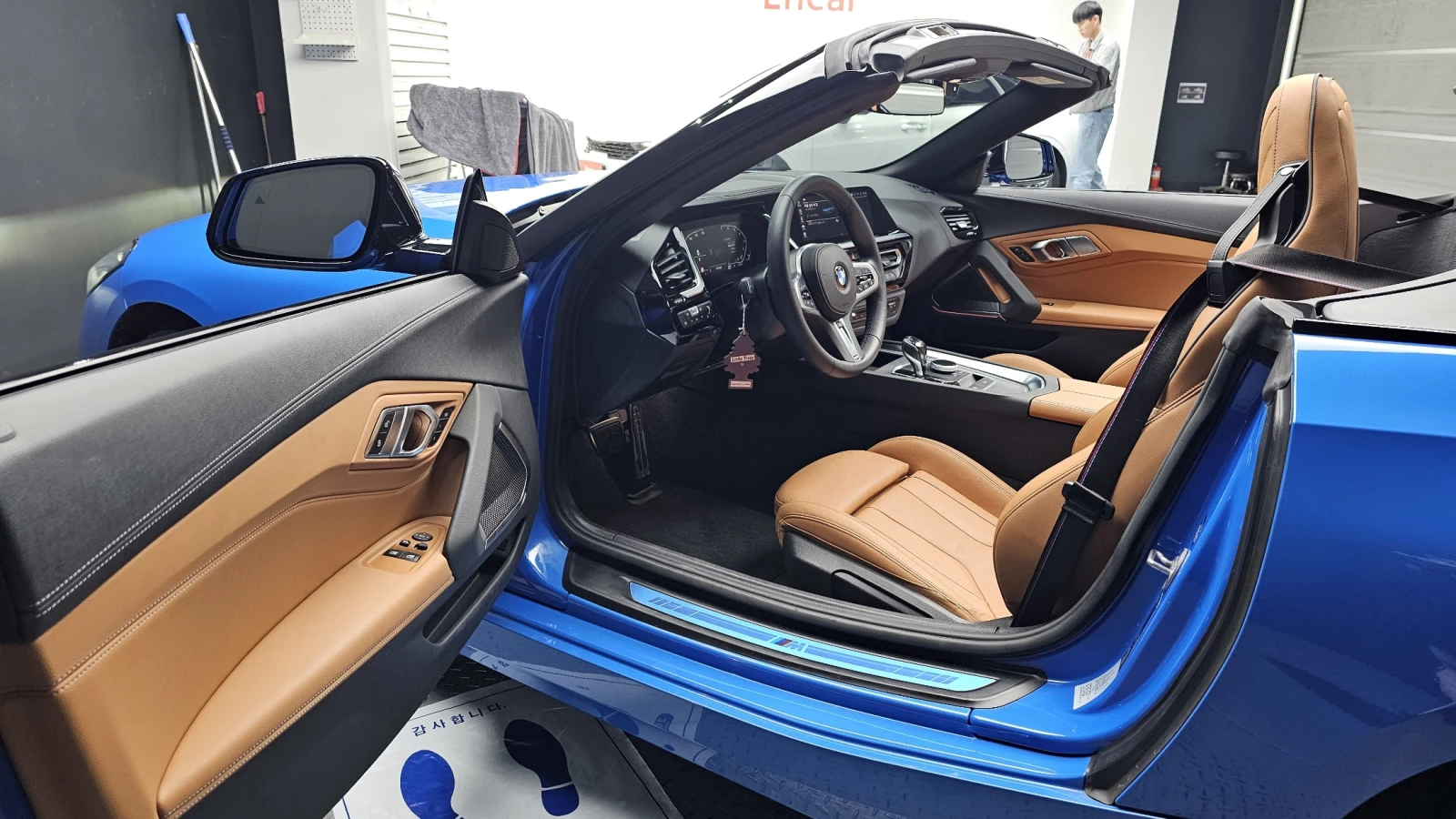 BMW Z4 sDrive20i* BLIND SPOT* HUD* КРАЙНА ЦЕНА, снимка 10 - Автомобили и джипове - 55302299