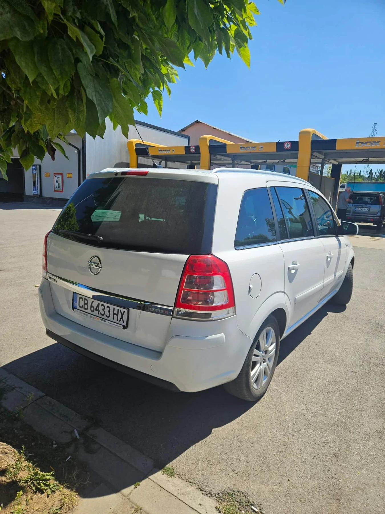 Opel Zafira  1.7 CDTI, снимка 6 - Автомобили и джипове - 55697178