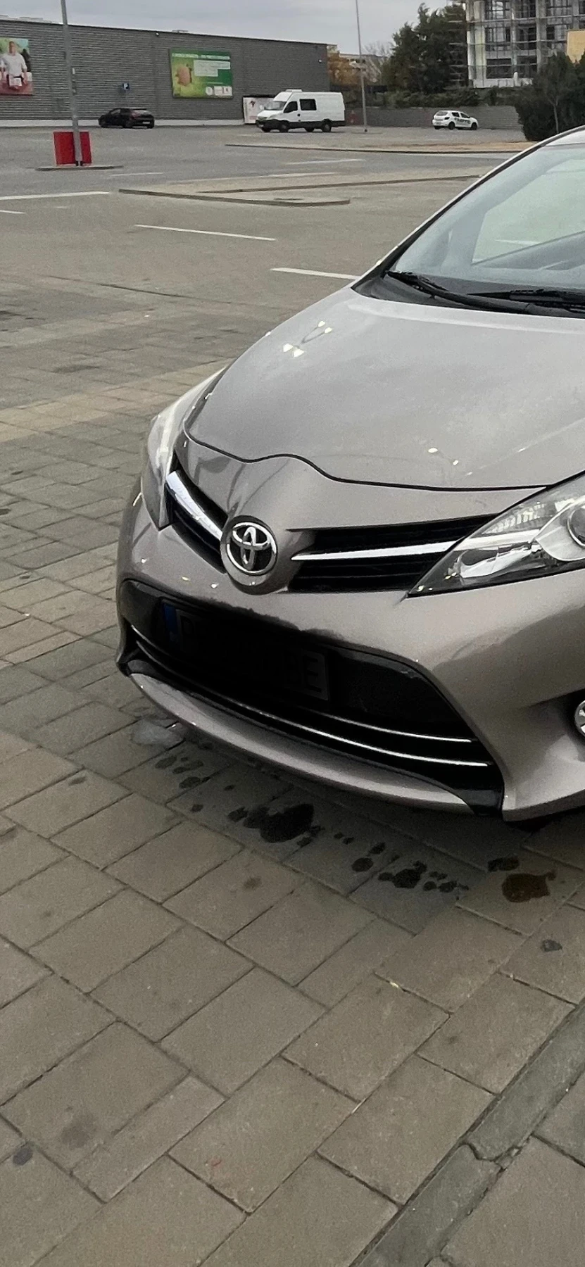 Toyota Verso 1.6 d4d, снимка 14 - Автомобили и джипове - 55776465