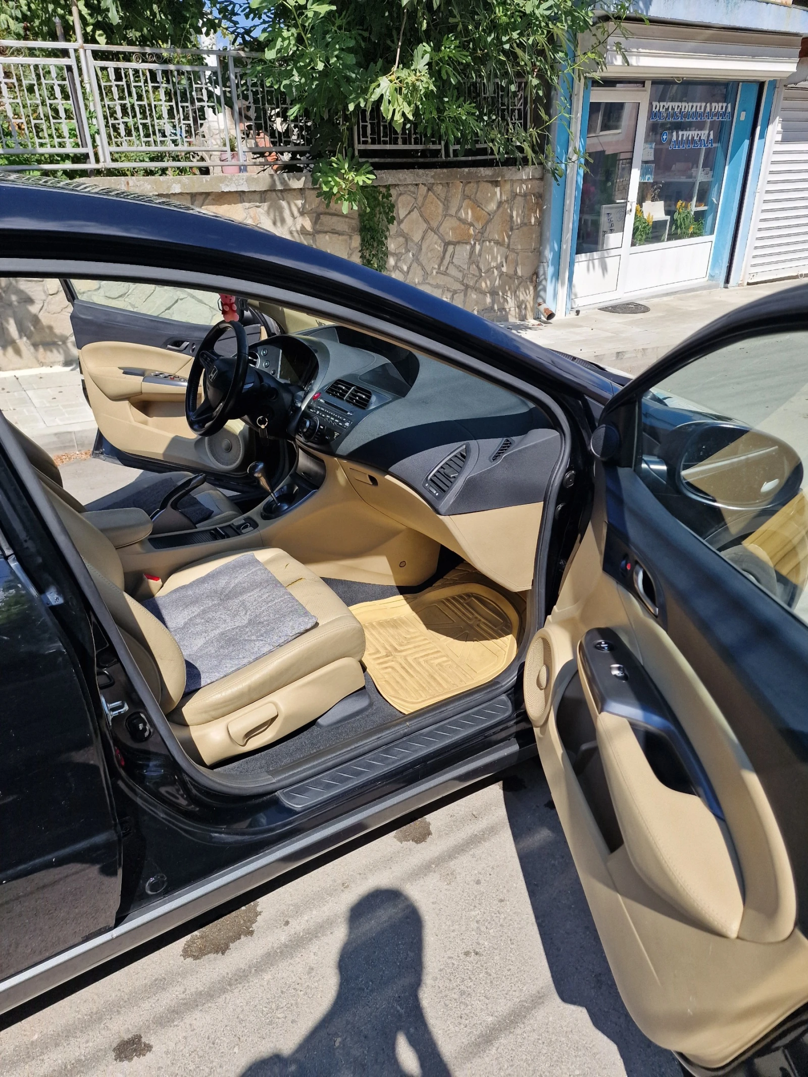 Honda Civic 2.2 i-CTDi, снимка 6 - Автомобили и джипове - 55847616