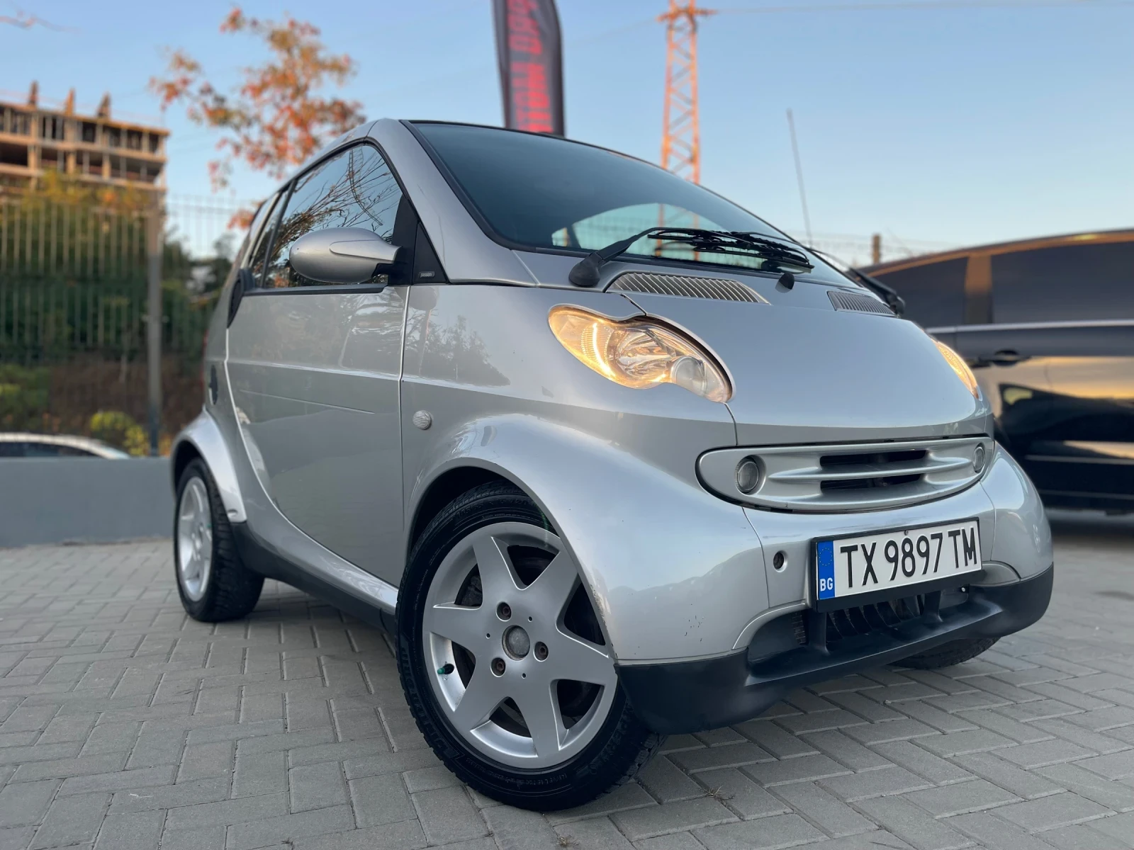 Smart Mc Автоматик, снимка 2 - Автомобили и джипове - 56004610