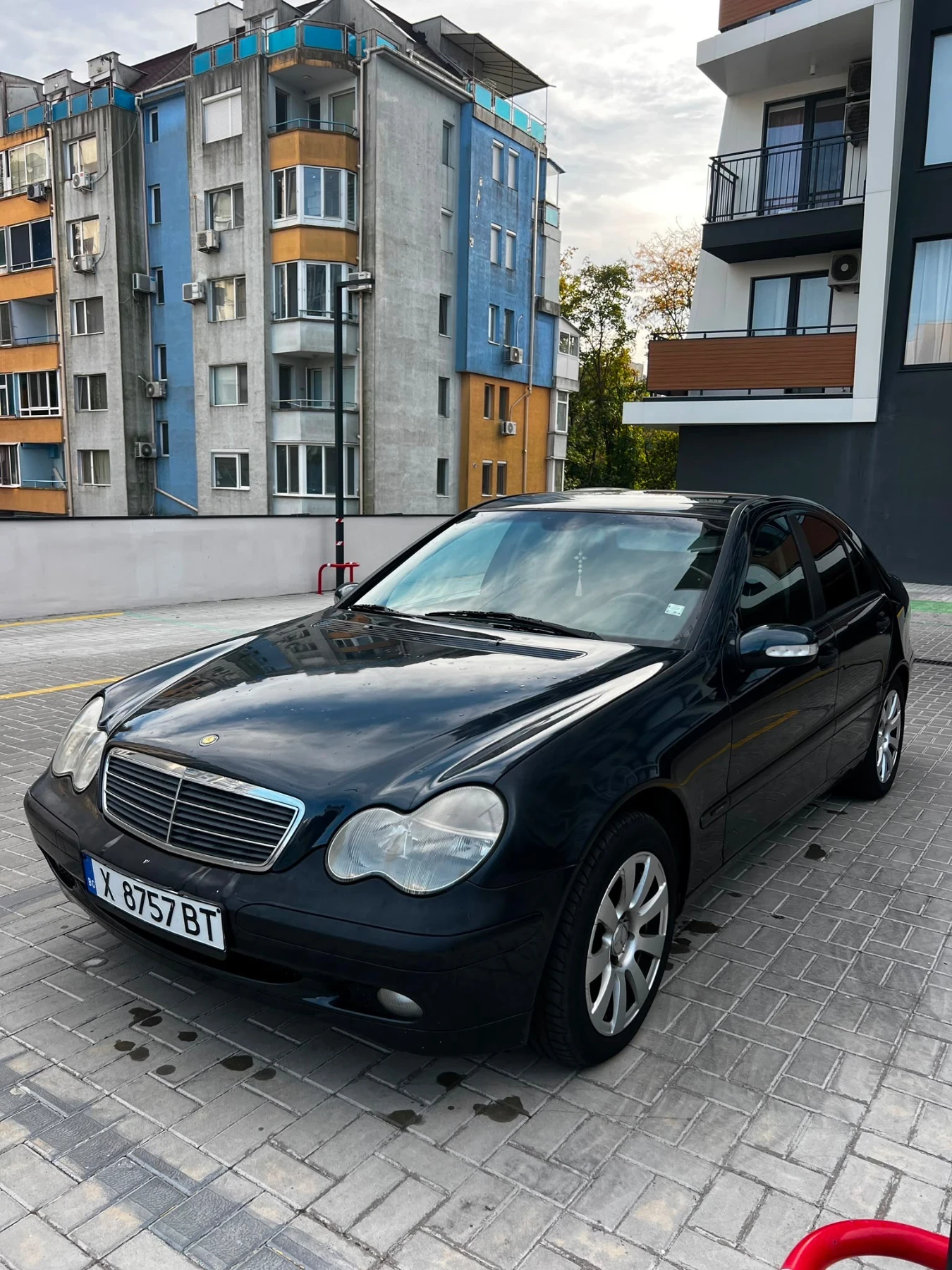 Mercedes-Benz C 200, снимка 5 - Автомобили и джипове - 56464440