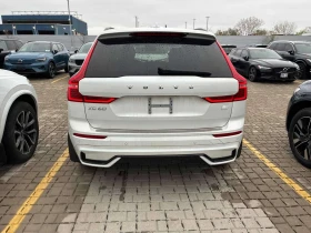 Volvo XC60 T8 AWD HUD 360 Bowers & Wilkins R Design CARFAX | Mobile.bg � ����� ������ 4