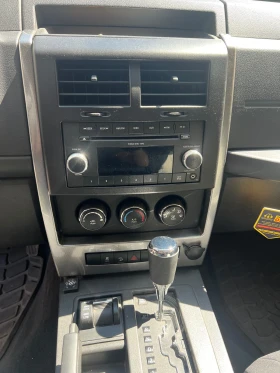 Jeep Cherokee Liberty North Edition - 7800 € / 15255.47 лв. - 52783149 7