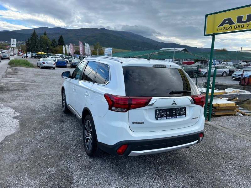 Mitsubishi Outlander 2.2DID EURO6B 4X4, снимка 4 - Автомобили и джипове - 47531076