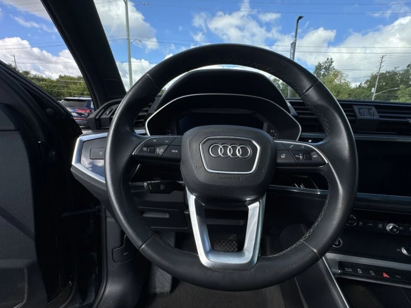 Audi Q3 45 TFSI * АвтоКредит* (ЦЕНА ДО БГ), снимка 8 - Автомобили и джипове - 52540054