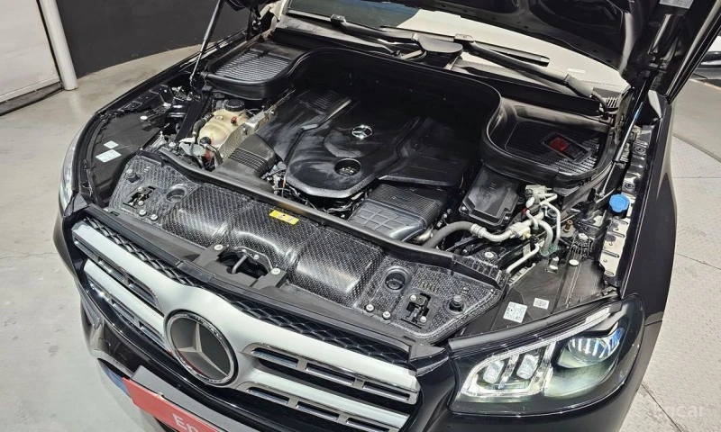 Mercedes-Benz GLS 400, снимка 6 - Автомобили и джипове - 53045634