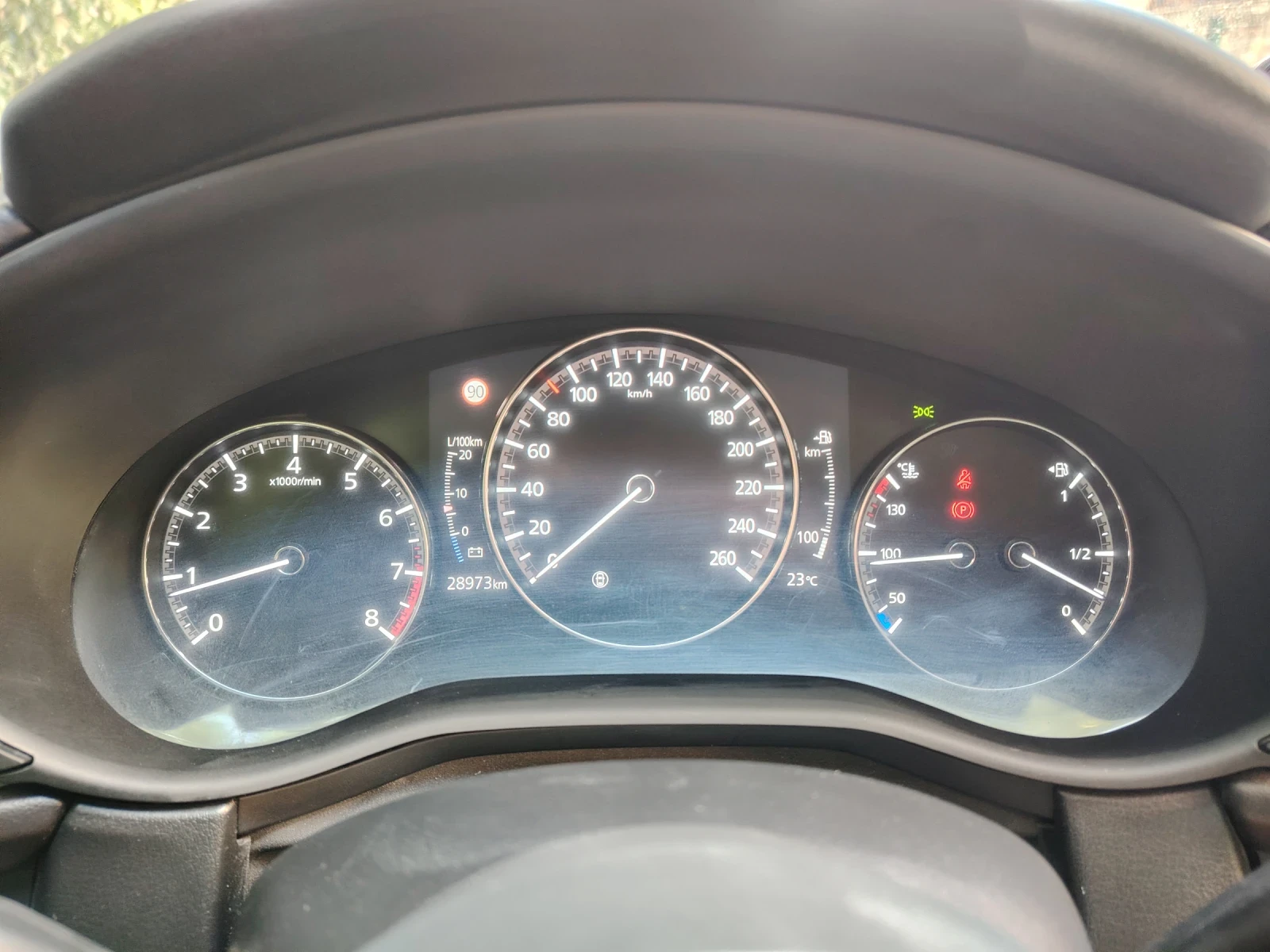 Mazda CX-30 E-SkyActive G, 28000 KM Германия - изображение 10