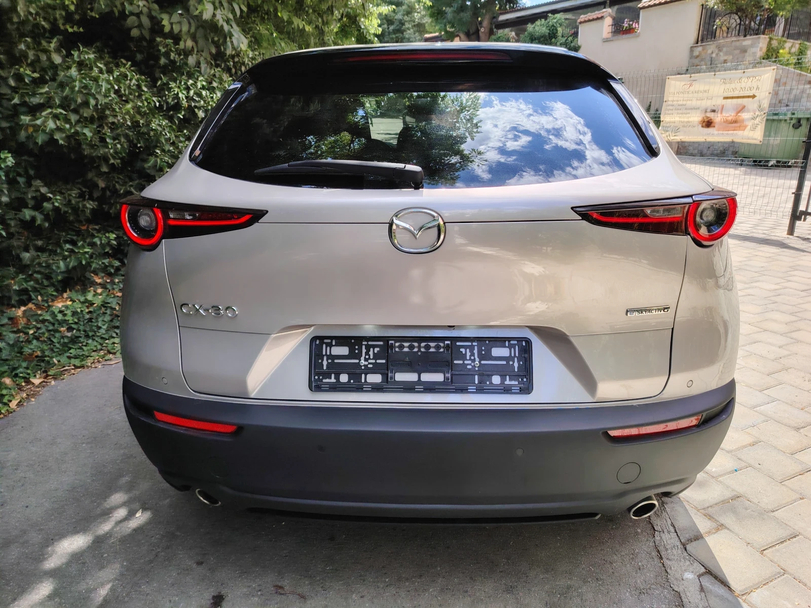 Mazda CX-30 E-SkyActive G, 28000 KM Германия - изображение 2