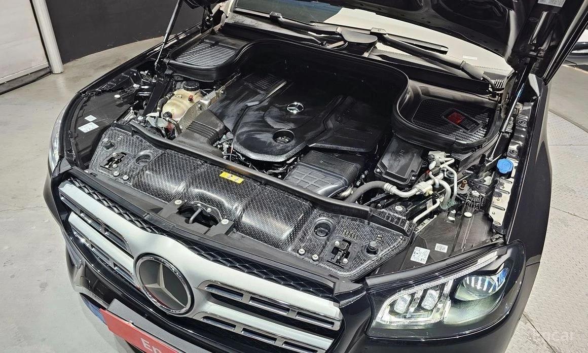Mercedes-Benz GLS 400  - изображение 6