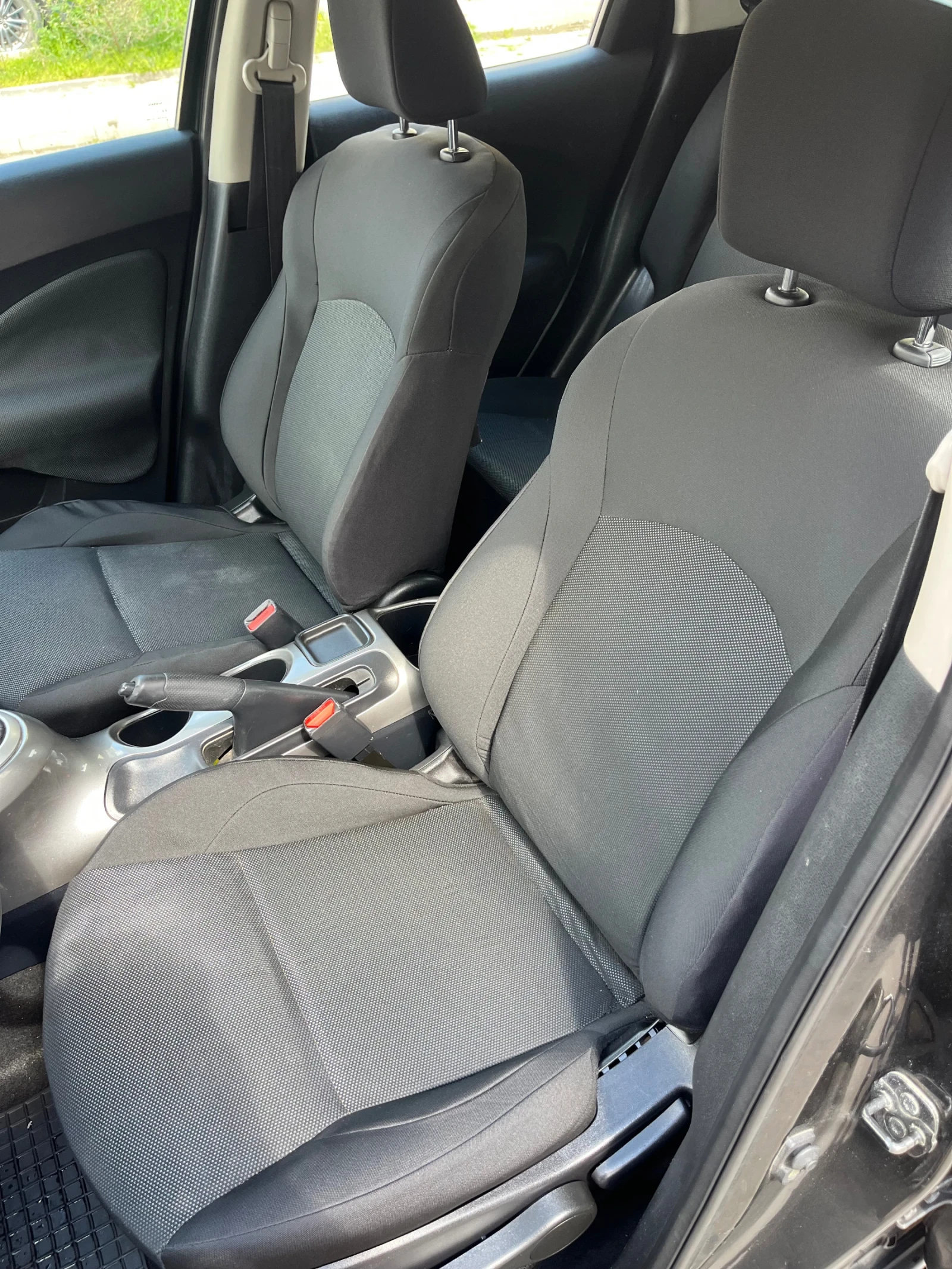 Nissan Juke, снимка 9 - Автомобили и джипове - 54255011