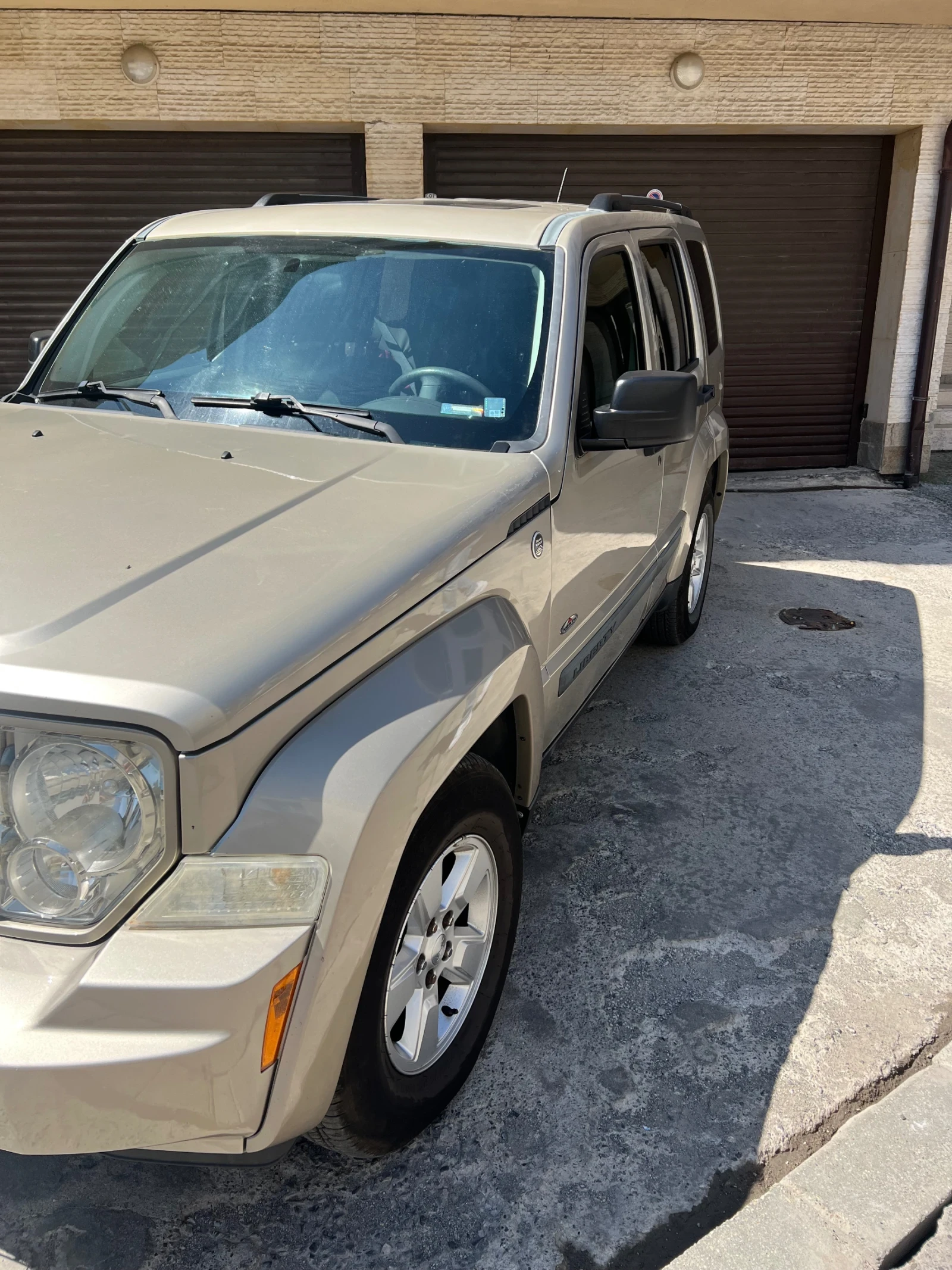 Jeep Cherokee Liberty North Edition, снимка 4 - Автомобили и джипове - 55421190
