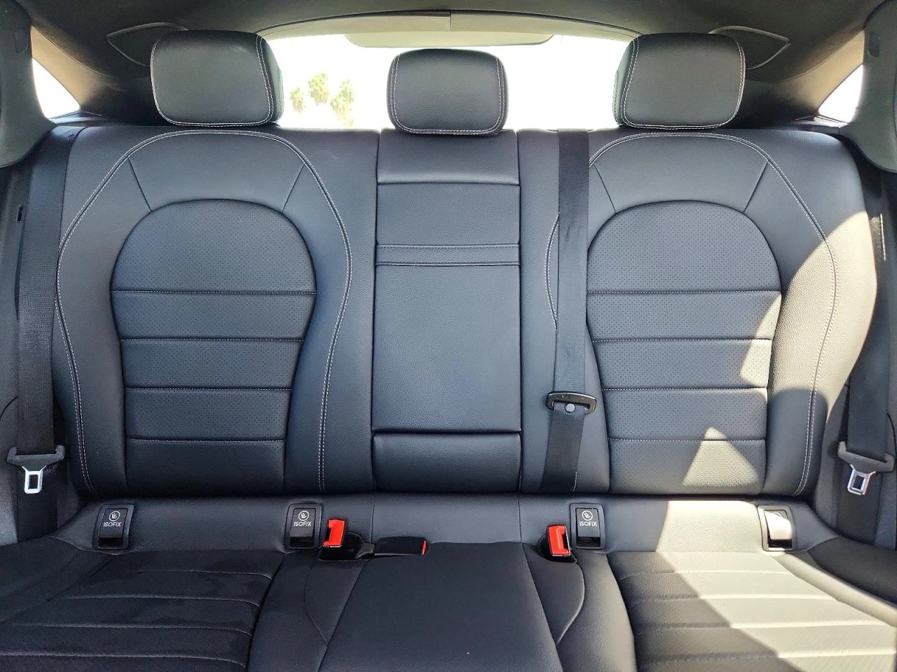 Mercedes-Benz GLC 300 Glc Coupe 300 4Matic, снимка 10 - Автомобили и джипове - 56026327