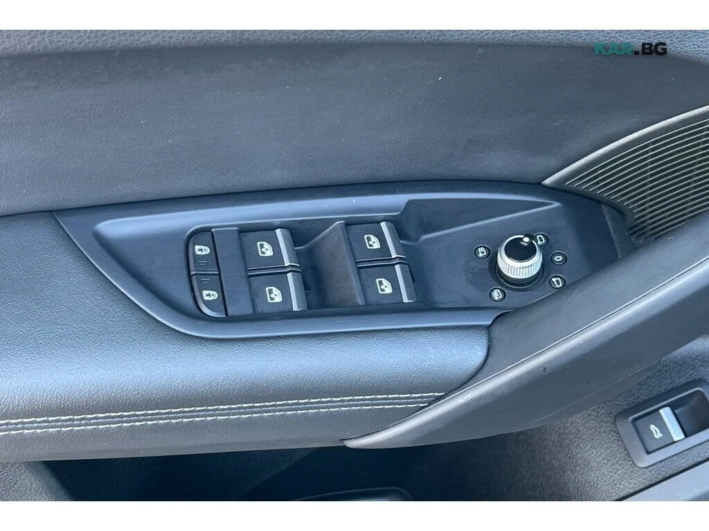 Audi Q5 S Line * ACC * 360 *  АвтоКредит * (ЦЕНА ДО БГ), снимка 7 - Автомобили и джипове - 56046198