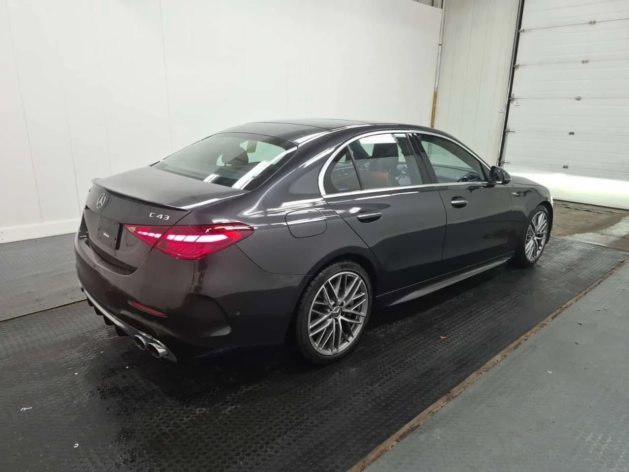 Mercedes-Benz C 43 AMG * Sedan * CARFAX * HUD* 2 ����� | Mobile.bg � ����������� 2