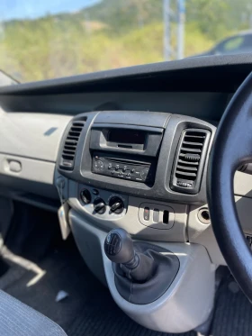 Opel Vivaro 2.0dci 115hp НА ЧАСТИ, снимка 10
