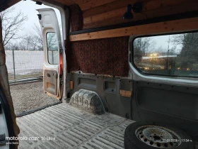 Renault Trafic 1.9 dci 101 k.c. 6 скорости , снимка 11