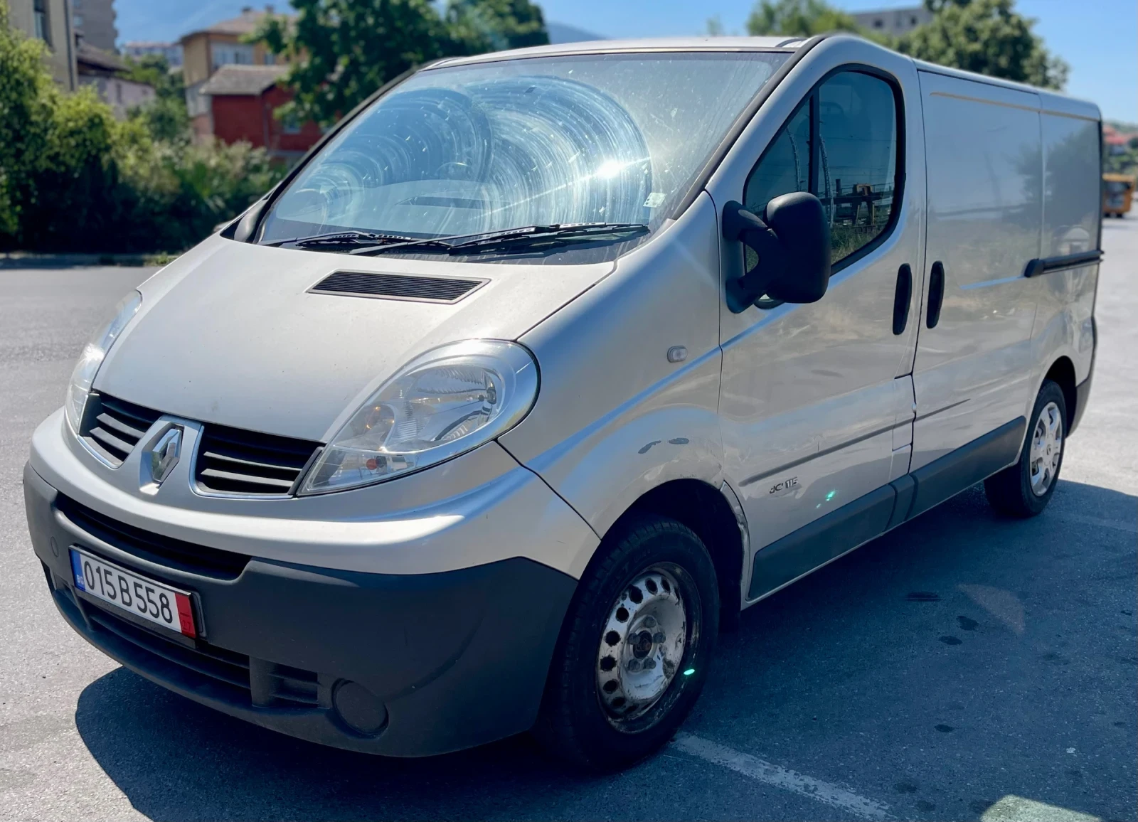 Opel Vivaro 2.0dci 115hp НА ЧАСТИ - изображение 2