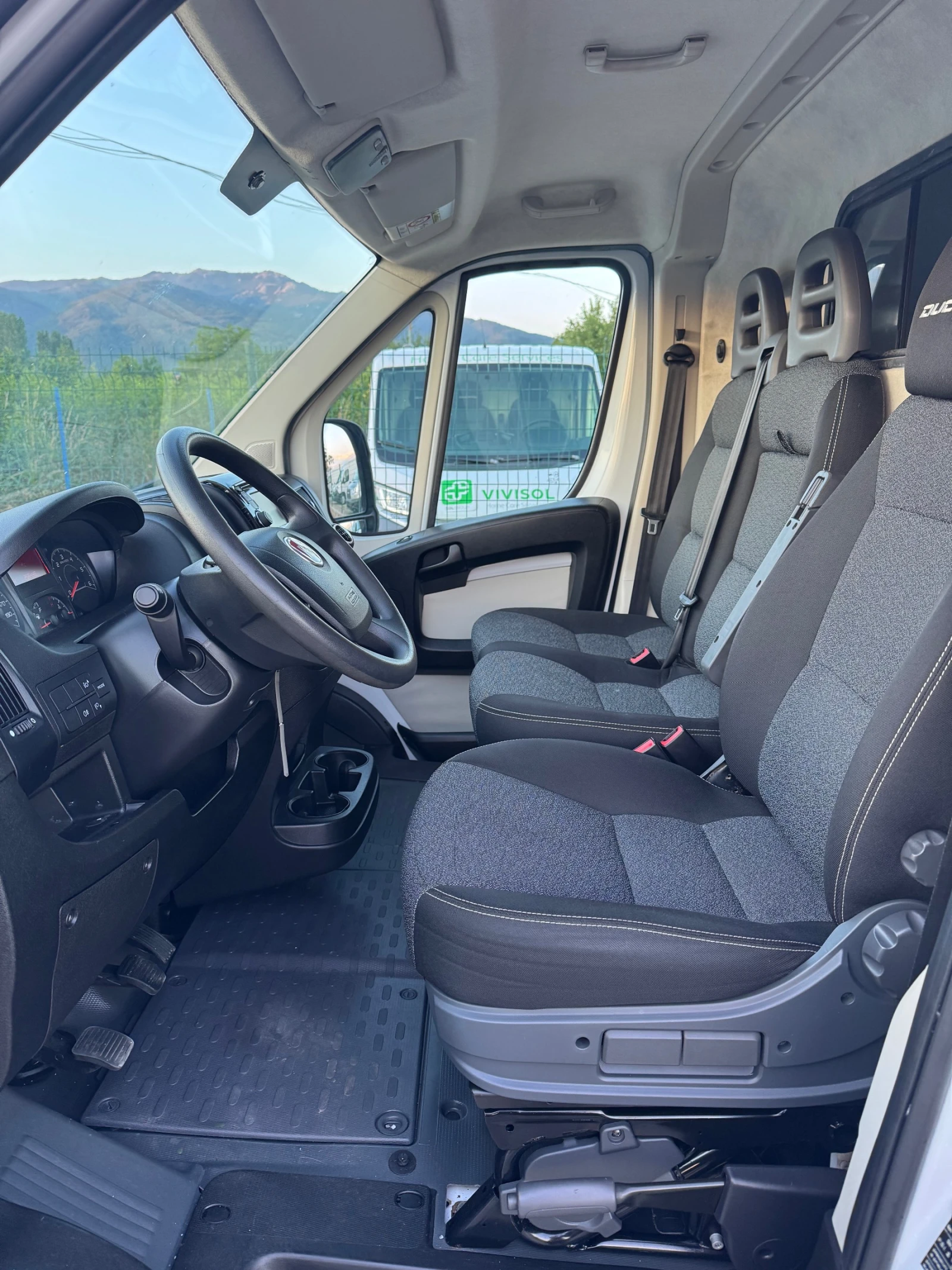 Fiat Ducato 2.3HPI* 2018г* Euro6* Климатик* Оригинал* 6ск* Топ, снимка 13 - Бусове и автобуси - 52681398