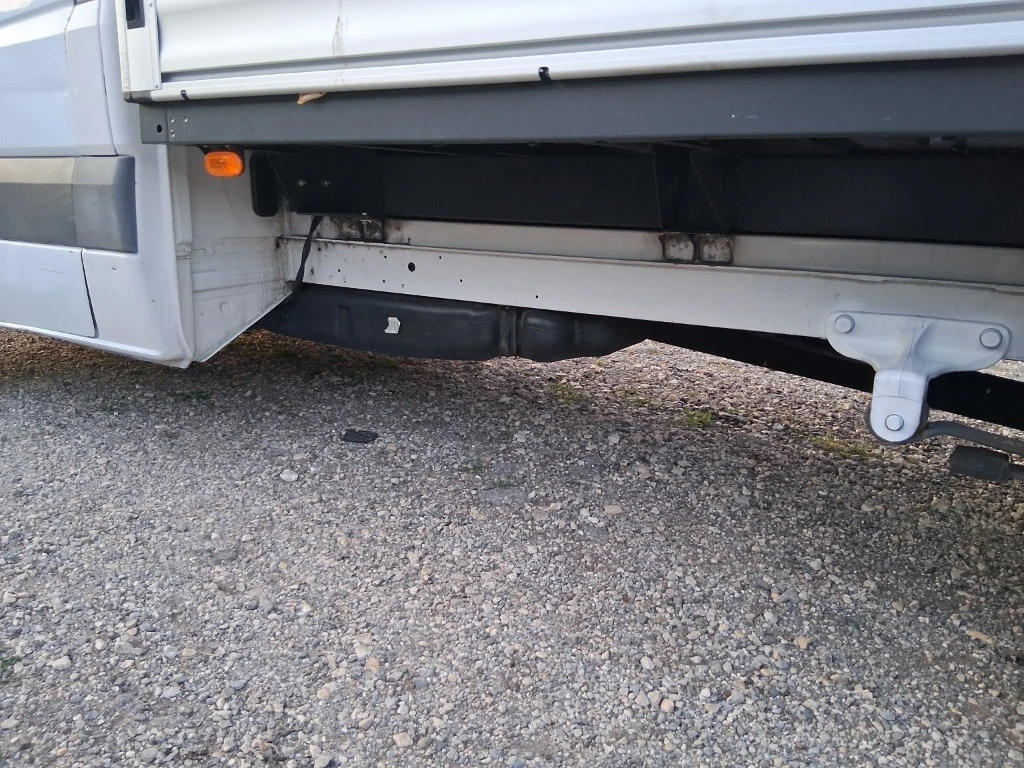 VW Crafter, снимка 8 - Бусове и автобуси - 55500393