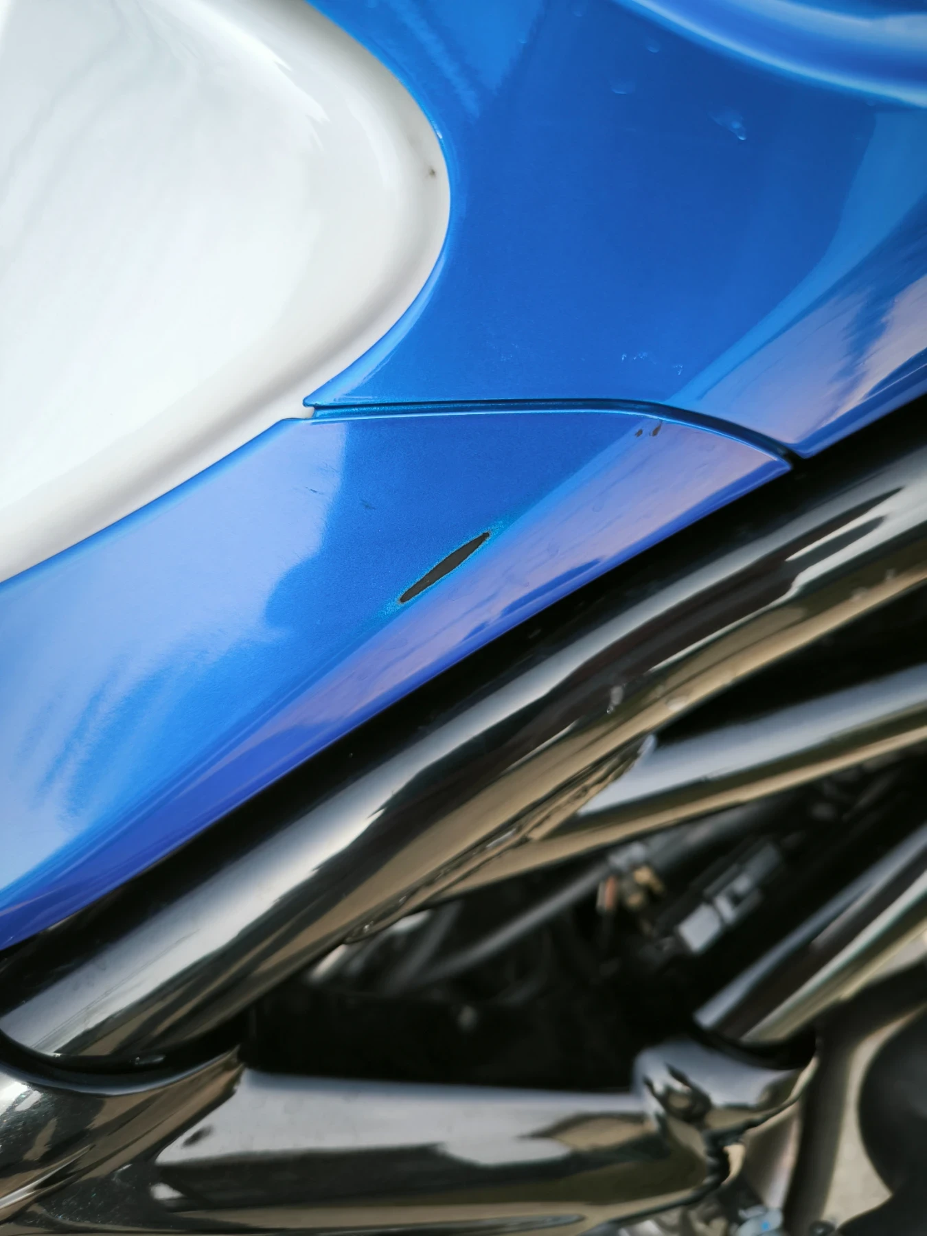 Suzuki Gladius Suzuki 650 Gladius 2013. ABS   | Mobile.bg   11