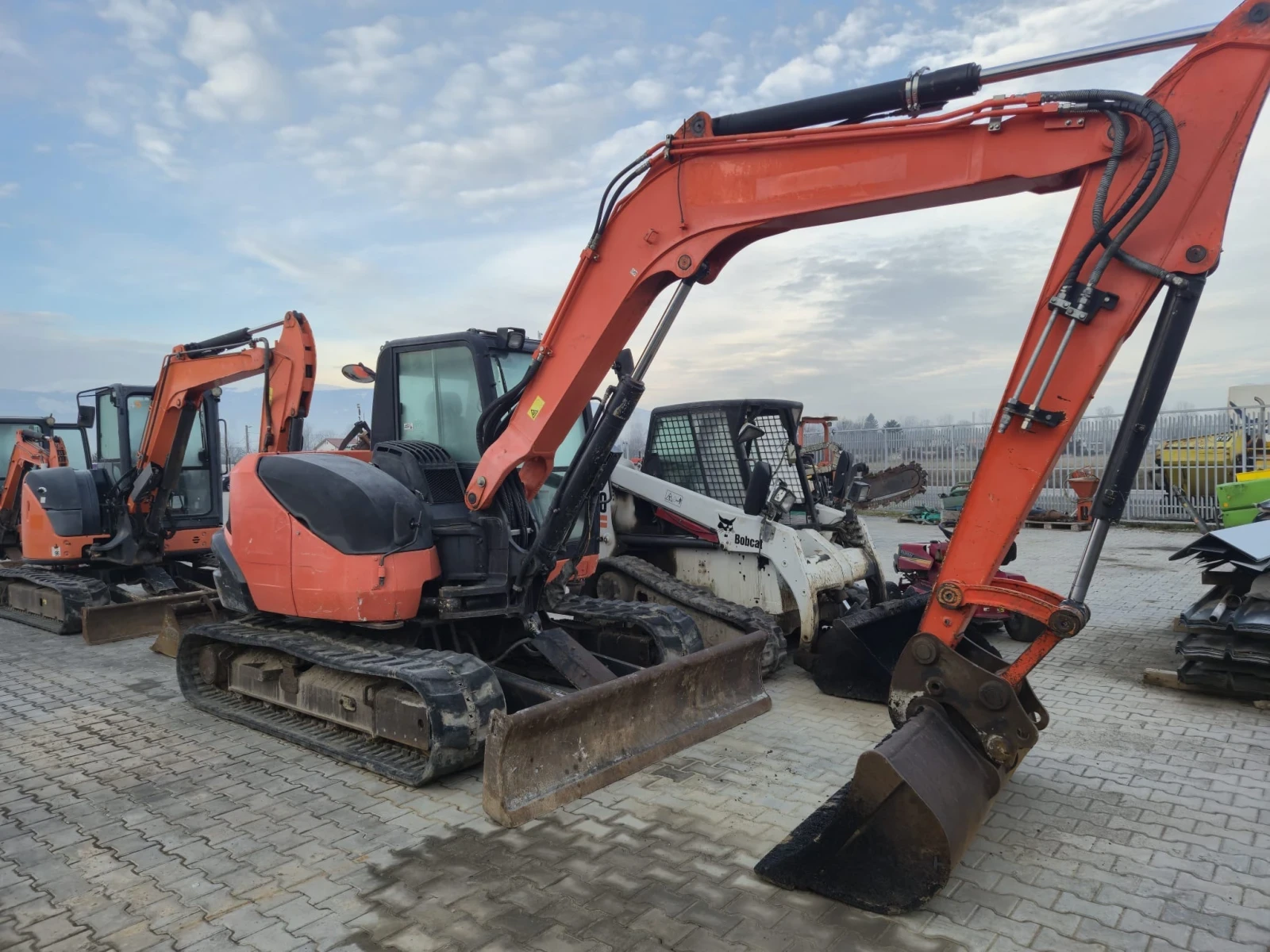 Багер Kubota KX080-4 НАЛИЧЕН, снимка 2 - Индустриална техника - 53805917