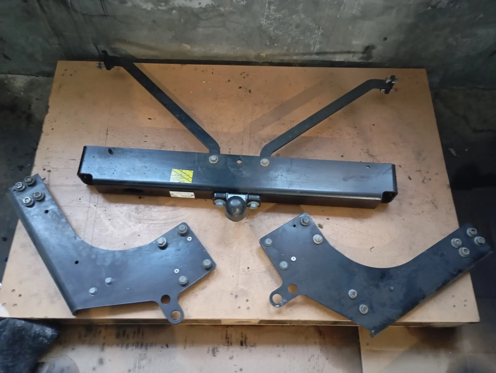 Теглич за Iveco Daily , снимка 5 - Части - 53846119