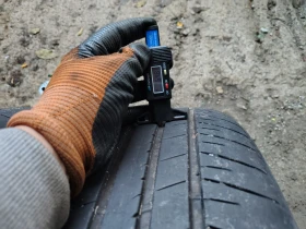 Гуми Летни 235/50R20, снимка 2