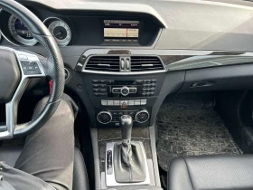 Mercedes-Benz C 300 * 4dr Sdn 4MATIC * CARFAX * ЦЕНА ДО БГ, снимка 9