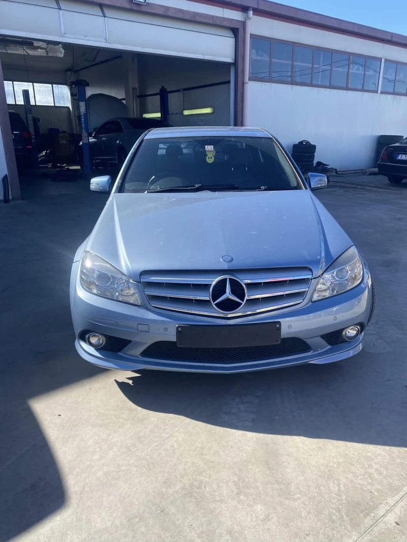 Mercedes-Benz C 350 !НА ЧАСТИ!, снимка 9 - Автомобили и джипове - 43434263