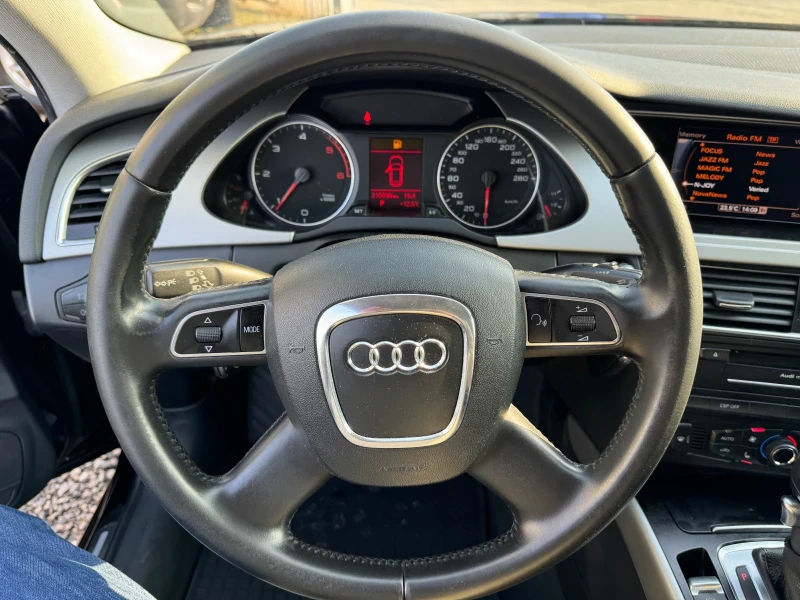 Audi A4 2.0TDi 143kc-LED-Navi-Подгрев-Алкантара-11.2009г, снимка 6 - Автомобили и джипове - 48140866