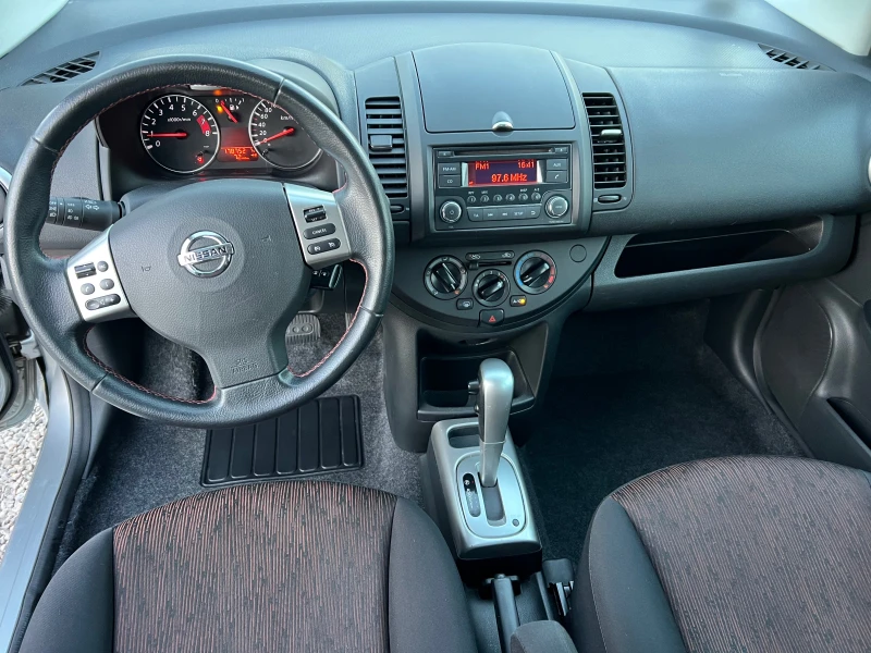 Nissan Note 1.6-АВТОМАТИК!, снимка 9 - Автомобили и джипове - 48144409