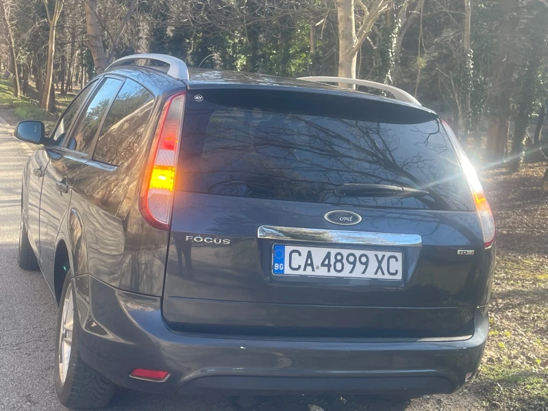 Ford Focus Facelift 2.0hdi, снимка 5 - Автомобили и джипове - 48576840