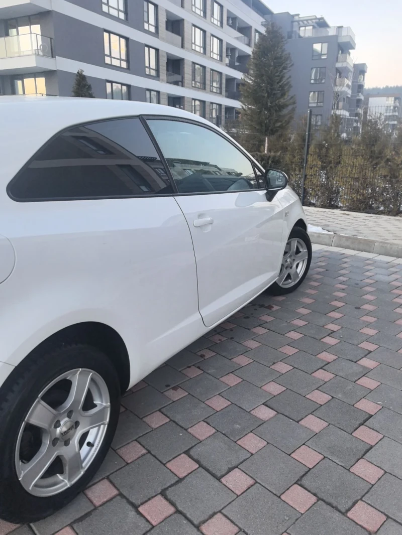 Seat Cupra Хечбек, снимка 4 - Автомобили и джипове - 48708417