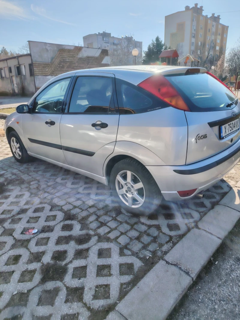 Ford Focus 1.6 LPG, снимка 4 - Автомобили и джипове - 48849673