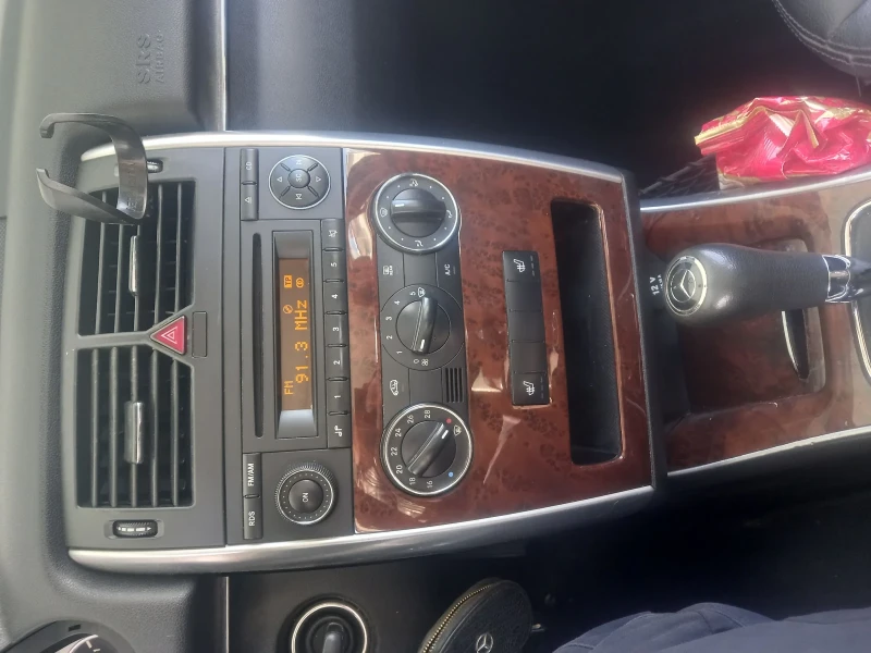 Mercedes-Benz B 200, снимка 6 - Автомобили и джипове - 52349194