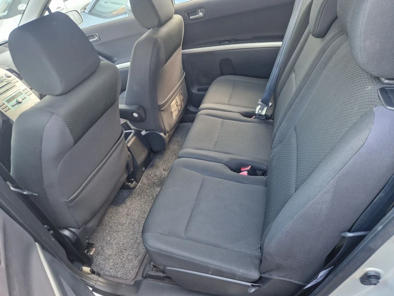 Toyota Corolla verso 1.8i16v 129ps.LUNA ITALIA, снимка 9 - Автомобили и джипове - 51095592