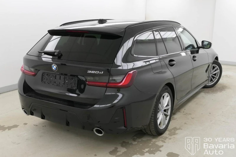 BMW 320 d Touring M Sport Paket Steptronic, снимка 3 - Автомобили и джипове - 52711793