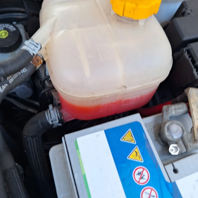 Opel Astra Комби, снимка 12 - Автомобили и джипове - 52812955