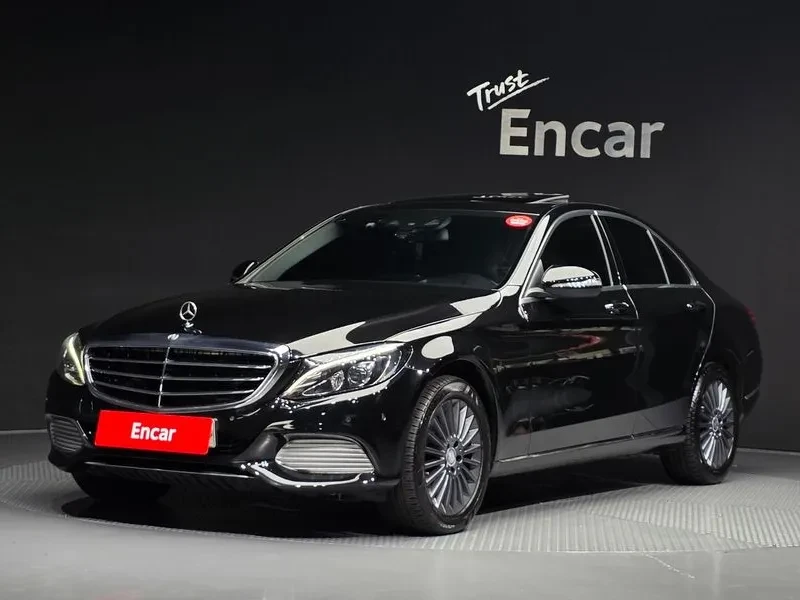 Mercedes-Benz C 220 Exclusive - САМО 30% АВАНС, снимка 2 - Автомобили и джипове - 55986511
